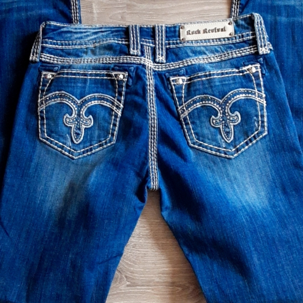 Rock Revival sz 34